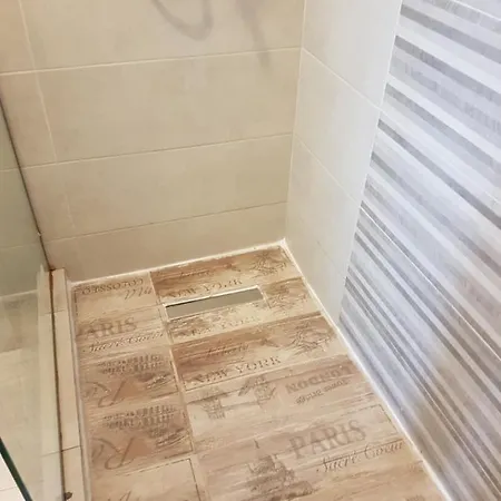 Apartament Mikela * Năvodari