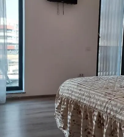 Apartament Mikela * Năvodari
