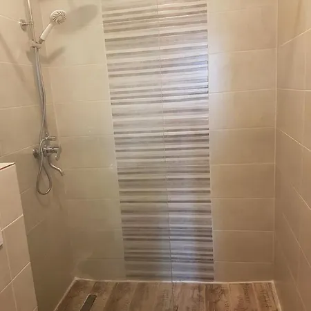 Apartament Mikela *