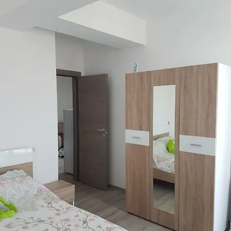 Apartament Mikela アパート